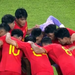 CCTV5直播！中国队冲2连胜，宋凯督战，胡荷韬放狠话，目标10-0